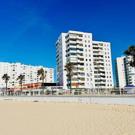 Gatu Arena " Preferente Mayores De 25 Anos Y Familias " El Puerto de Santa María Buitenkant foto