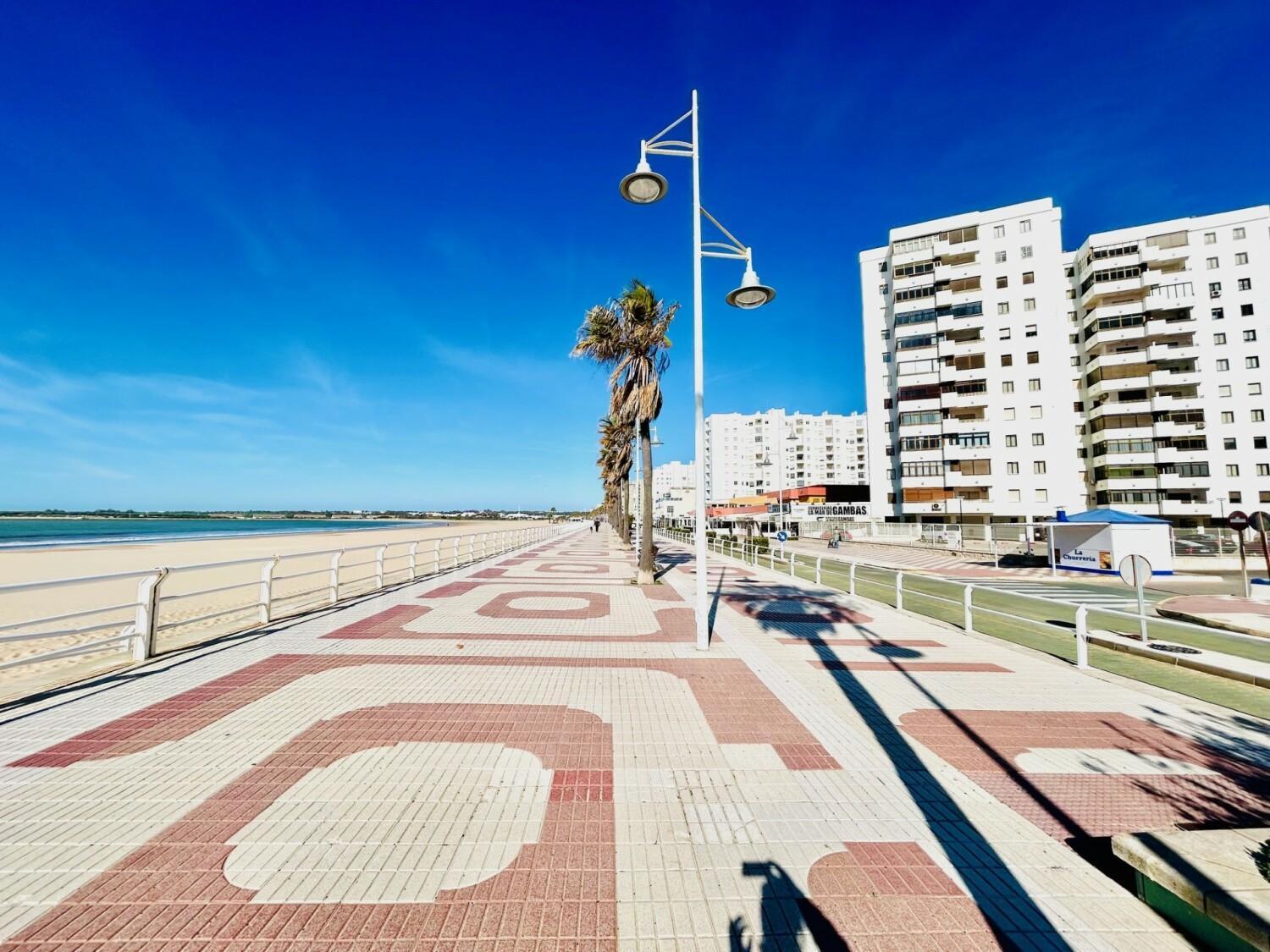 Gatu Arena " Preferente Mayores De 25 Anos Y Familias " El Puerto de Santa María Buitenkant foto