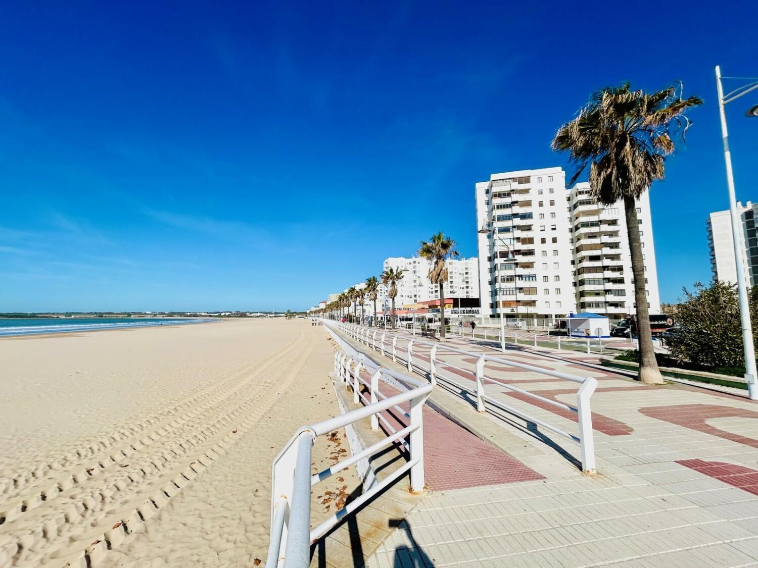 Gatu Arena " Preferente Mayores De 25 Anos Y Familias " El Puerto de Santa María Buitenkant foto