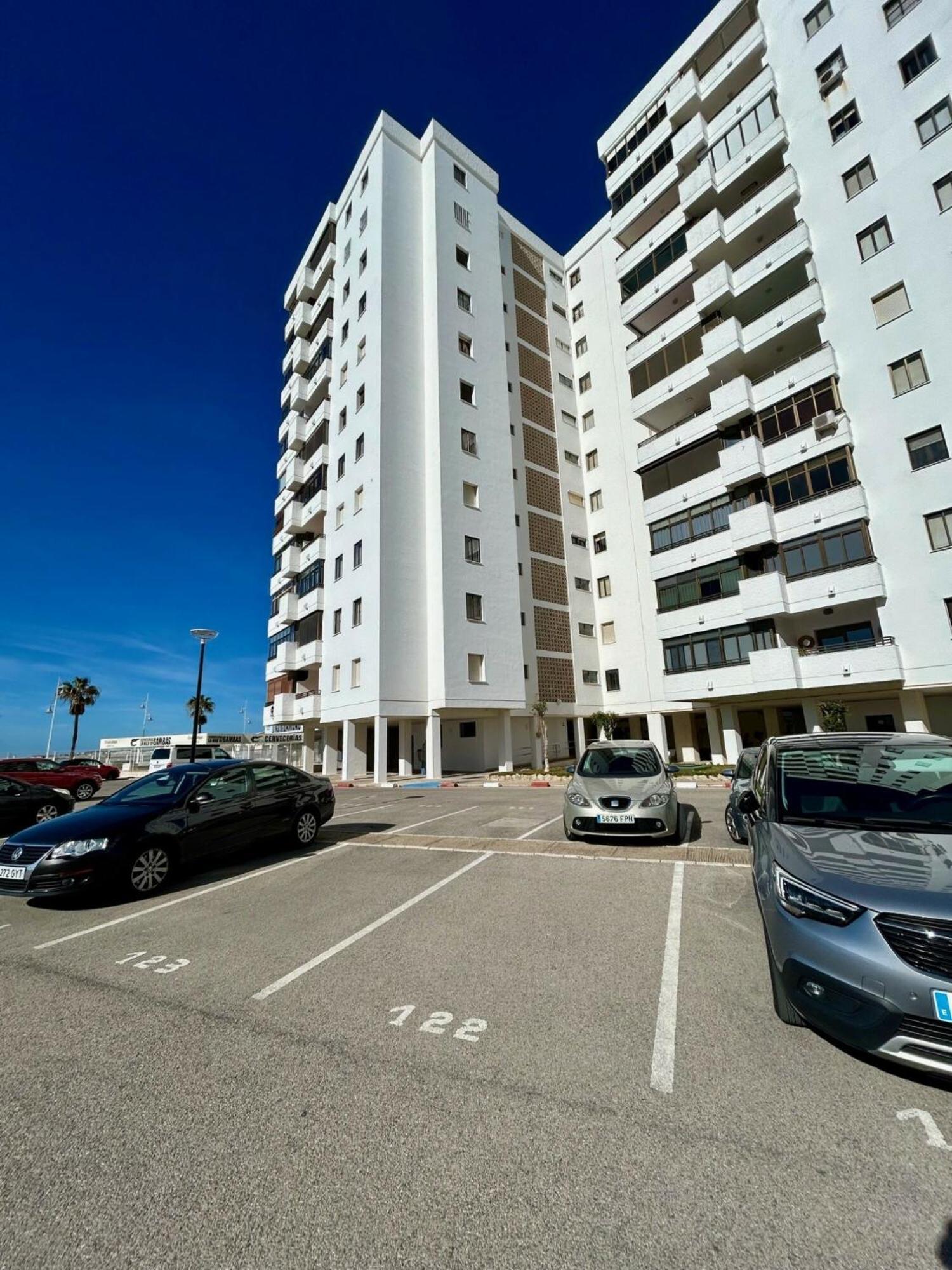 Gatu Arena " Preferente Mayores De 25 Anos Y Familias " El Puerto de Santa María Buitenkant foto